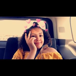 Meet your Posher, Candice